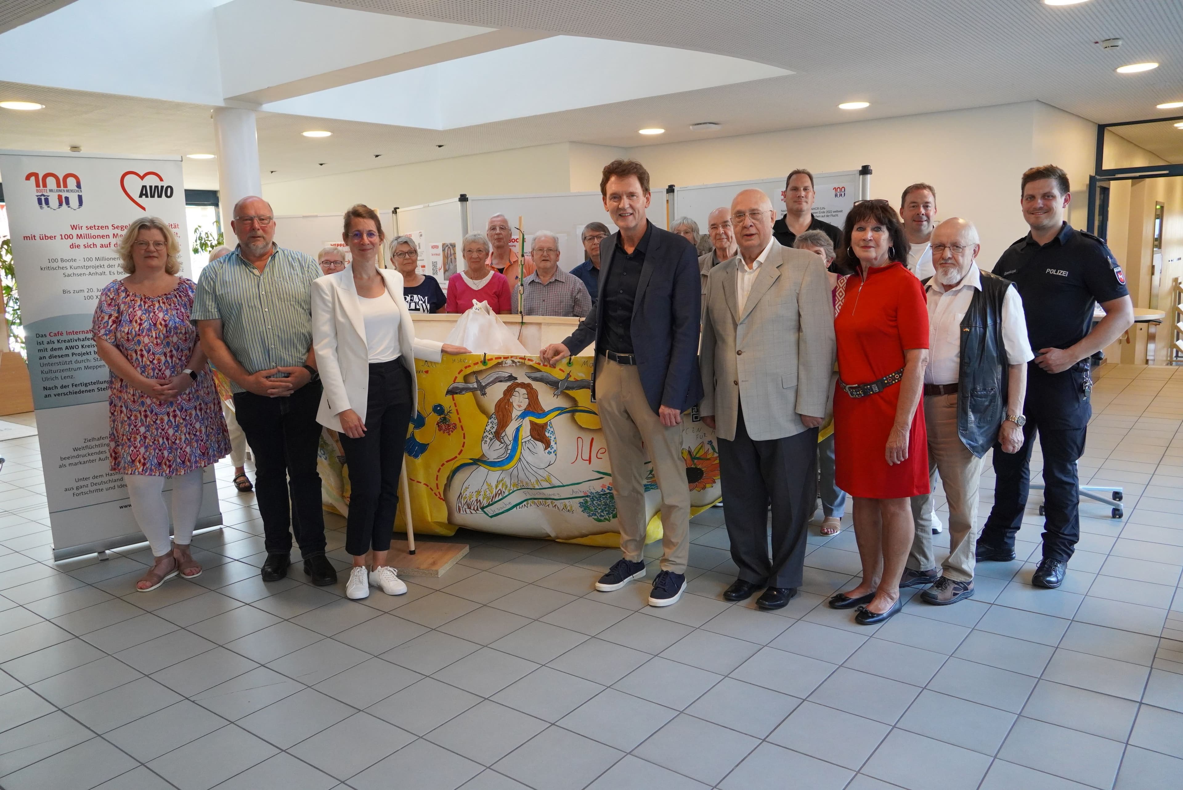 Ausstellung ‚100 Boote - 100 Millionen Menschen‘: Ein Zeichen der Solidarität