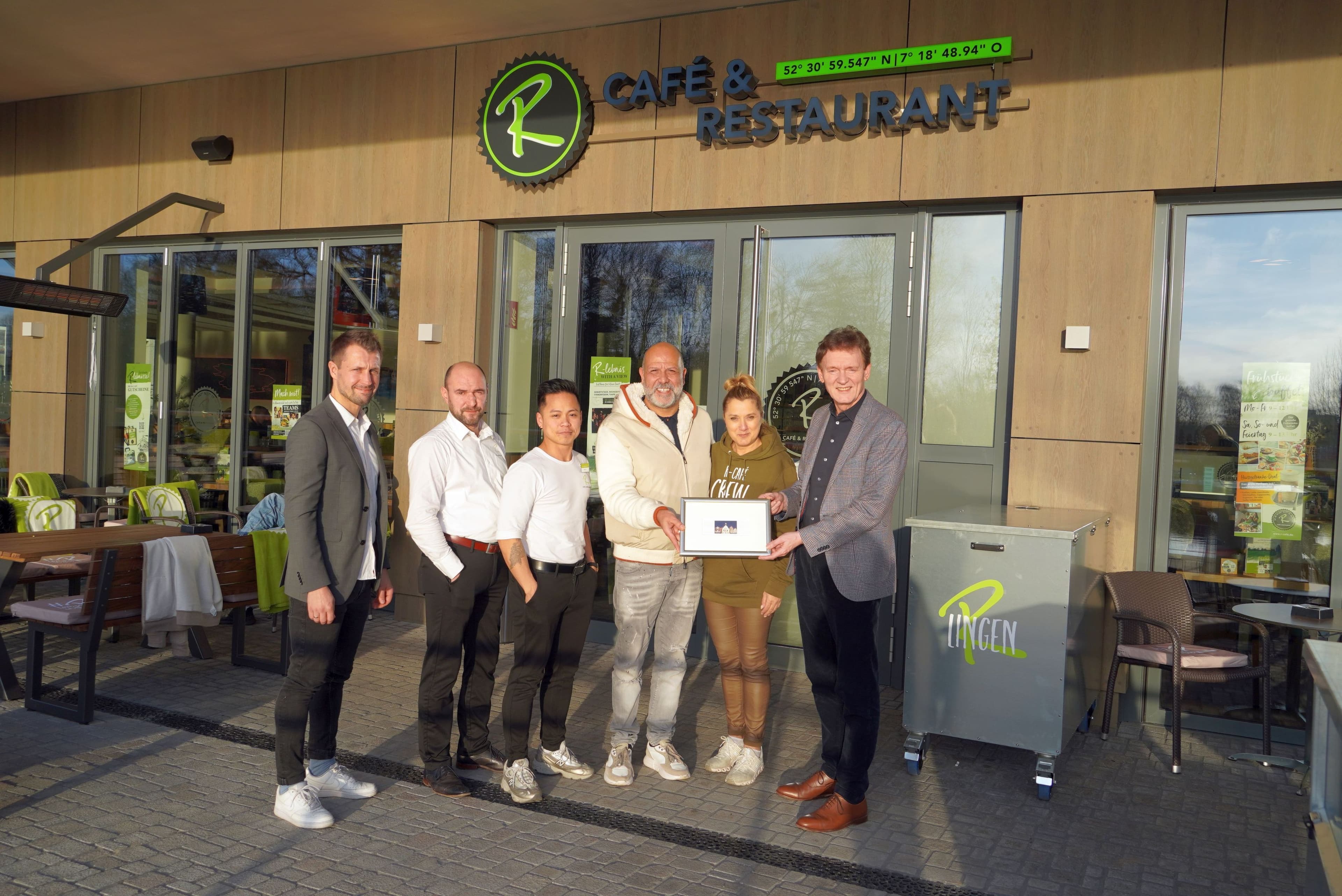 Neues R-Café am Alten Hafen eröffnet