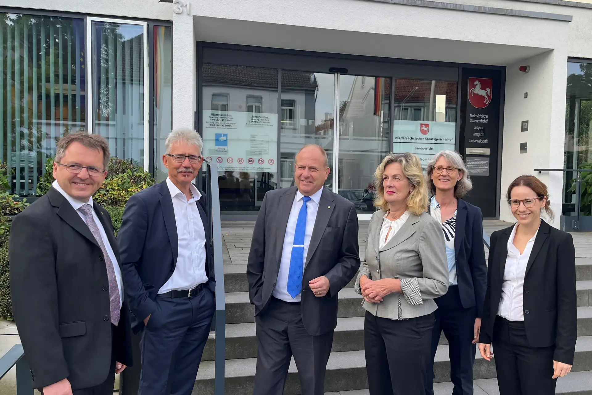 Klage des Landkreises Helmstedt vor dem Staatsgerichtshof Bückeburg