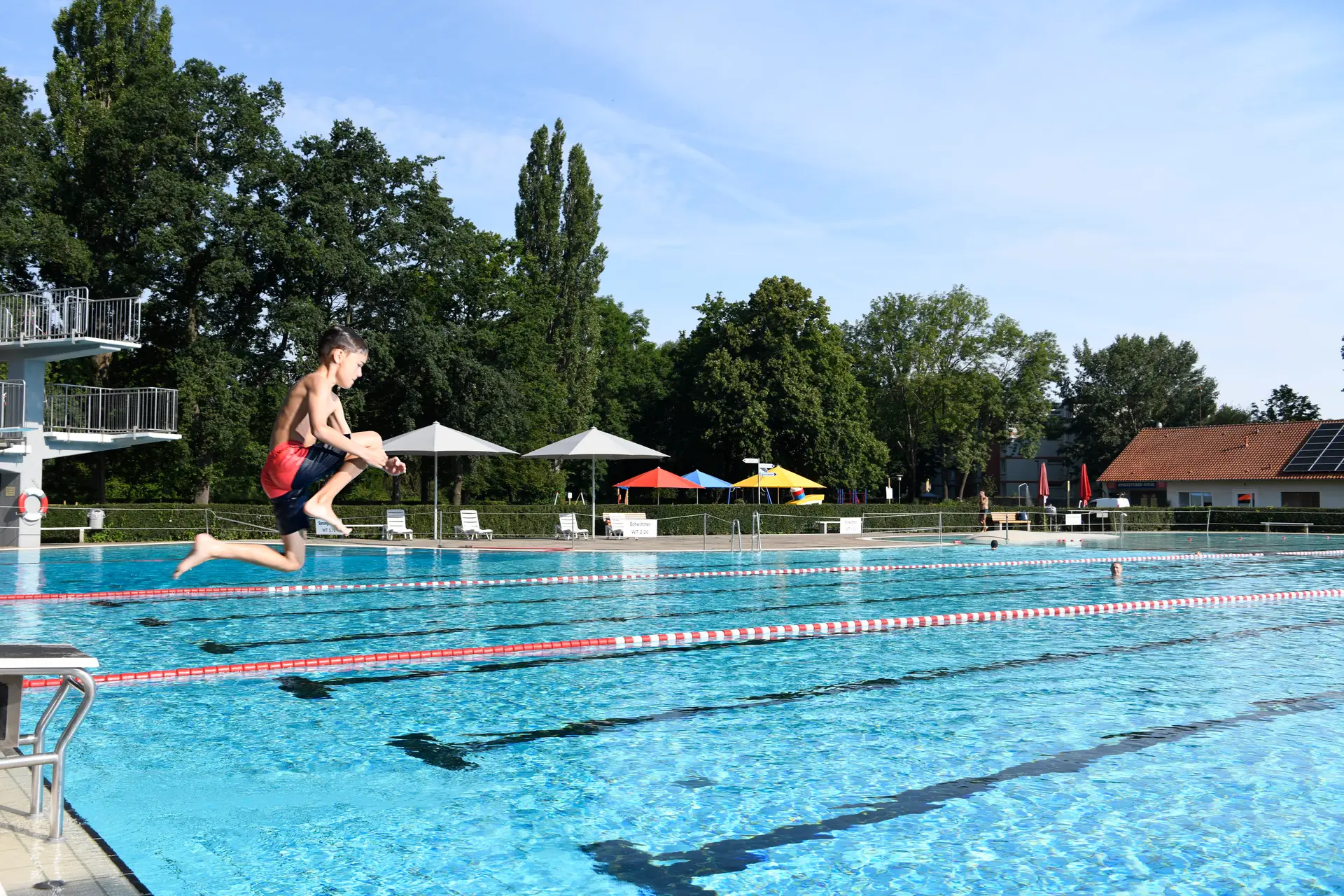 Innerstebad Sarstedt: Sommerpause, Revision und Schließzeiten bis Oktober