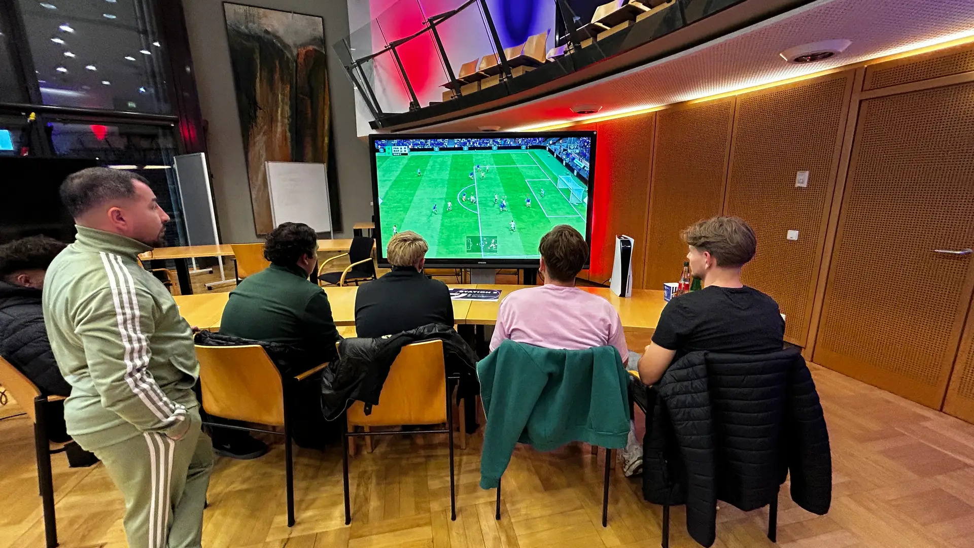 Gaming im Ratssaal: Der eSports-Fun-Cup hat 2025 das erste Mal stattgefunden.
